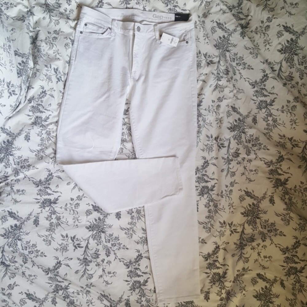 GAP Authentic True Skinny